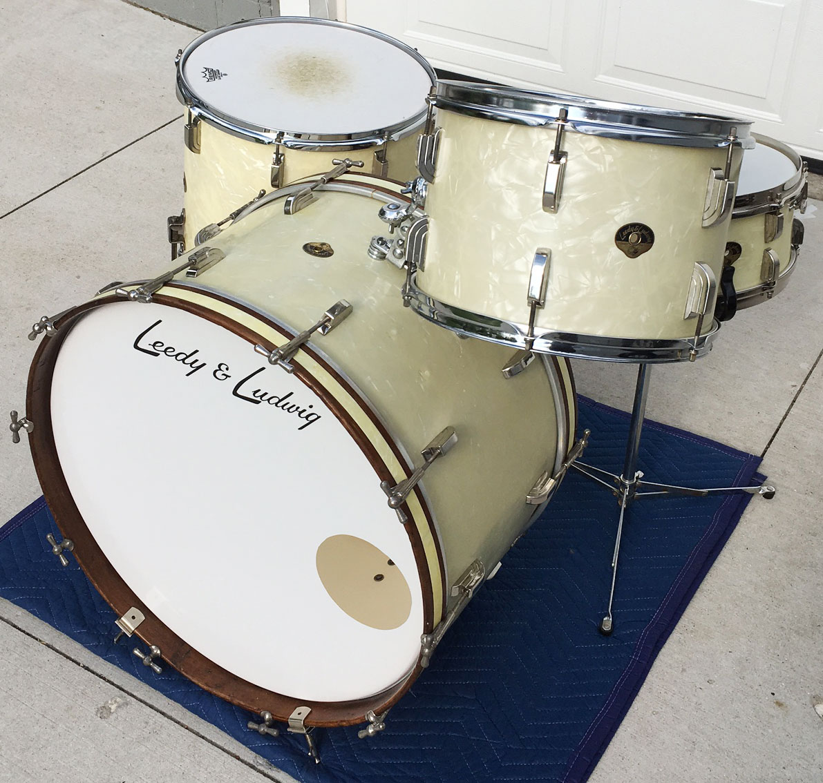 Vintage Early 1950s Leedy & Ludwig 13/16/24 with 14 Snare in White Marine Pearl