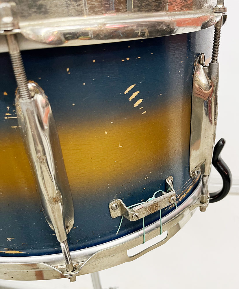 Vintage 1930s WFL 7×14 Professional Paramount Snare in Blue & Gold Duco Vintage 1930s WFL 7x14 Professional Paramount Snare in Blue & Gold Duco