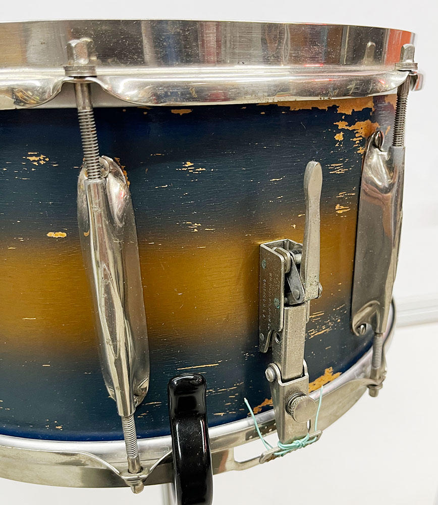 Vintage 1930s WFL 7×14 Professional Paramount Snare in Blue & Gold Duco Vintage 1930s WFL 7x14 Professional Paramount Snare in Blue & Gold Duco